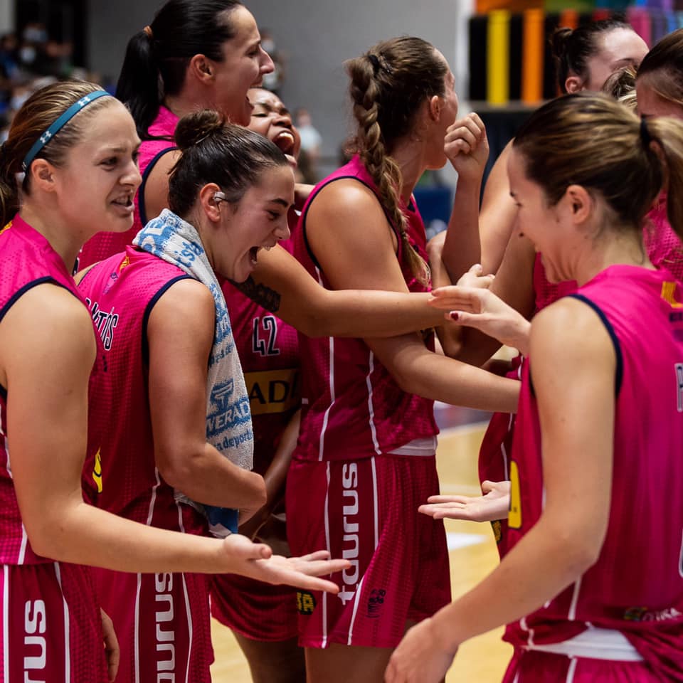 Espagne : Cadi La Seu voit toujours la vie en rose, son voisin Gérone se rassure