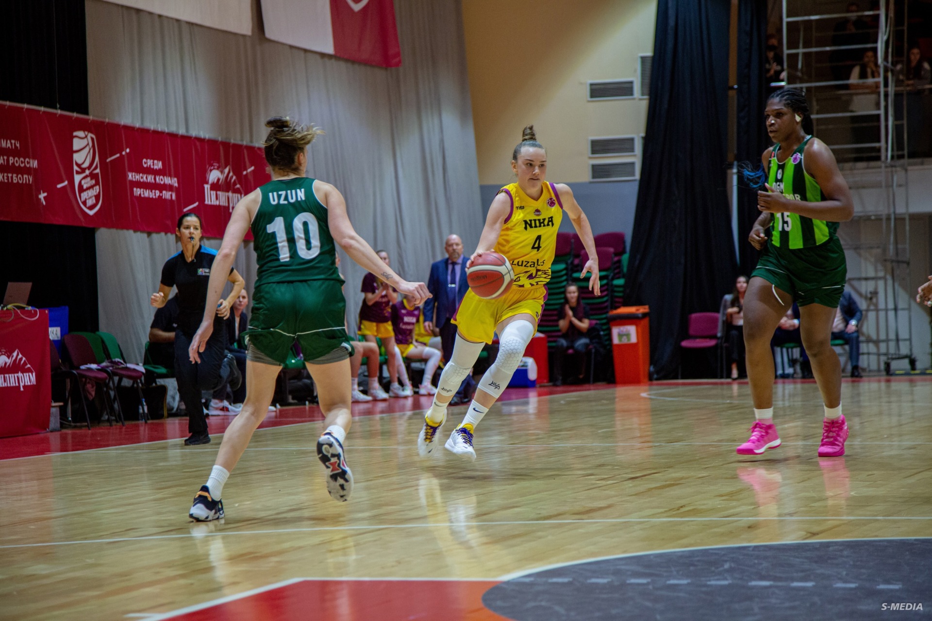 Russie : NIKA Syktyvkar s’impose à Moscou B.A.