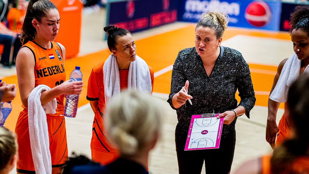 Euro 2023 : Julie BARENNES réussit sa première sortie avec les Pays-Bas