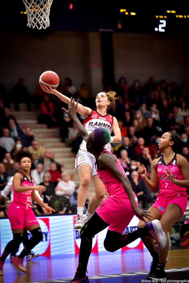 Belgique : Lotta-Maj LAHTINEN blessée, Lisa BERKANI s’engage avec Kangoeroes Malines