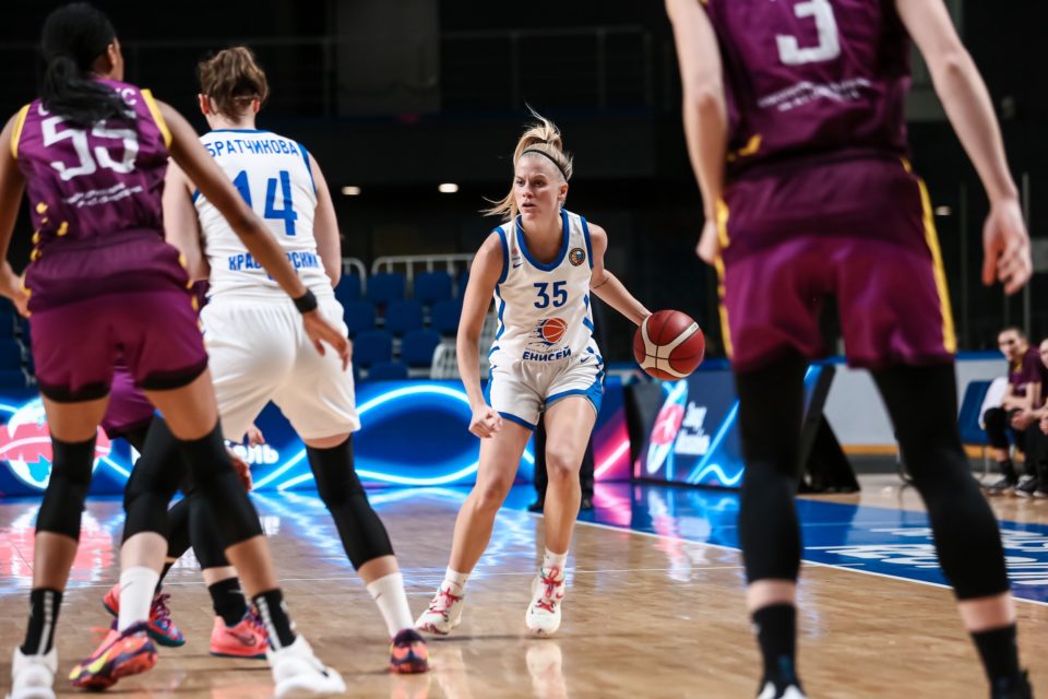 Russie : Enisey corrige Noginsk, Novosssibirsk souffre face au Dynamo Moscou