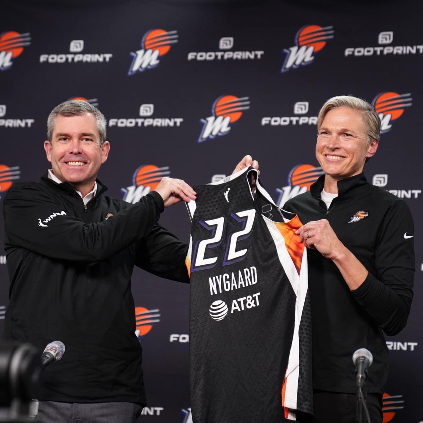 WNBA : Phoenix tient sa nouvelle coach !