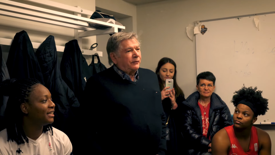 LFB : Quand les joueuses de La Roche-Vendée reçoivent les félicitations et les encouragements d&rsquo;un partenaire de renom