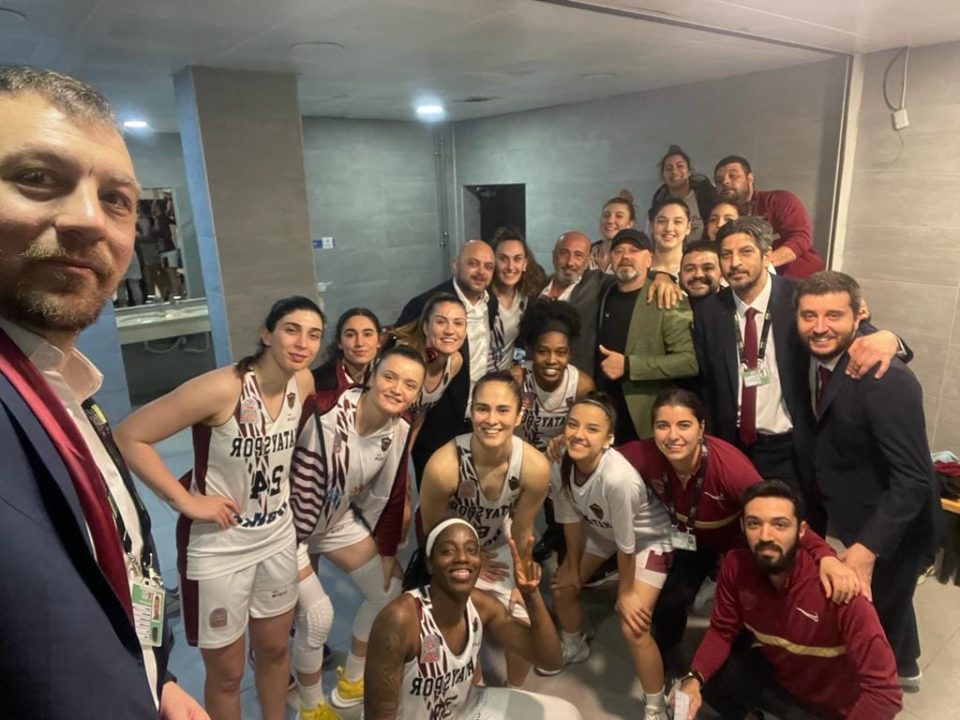 Turquie : Hatayspor surprend Nesibe Aydin, Galatasaray remporte encore un derby