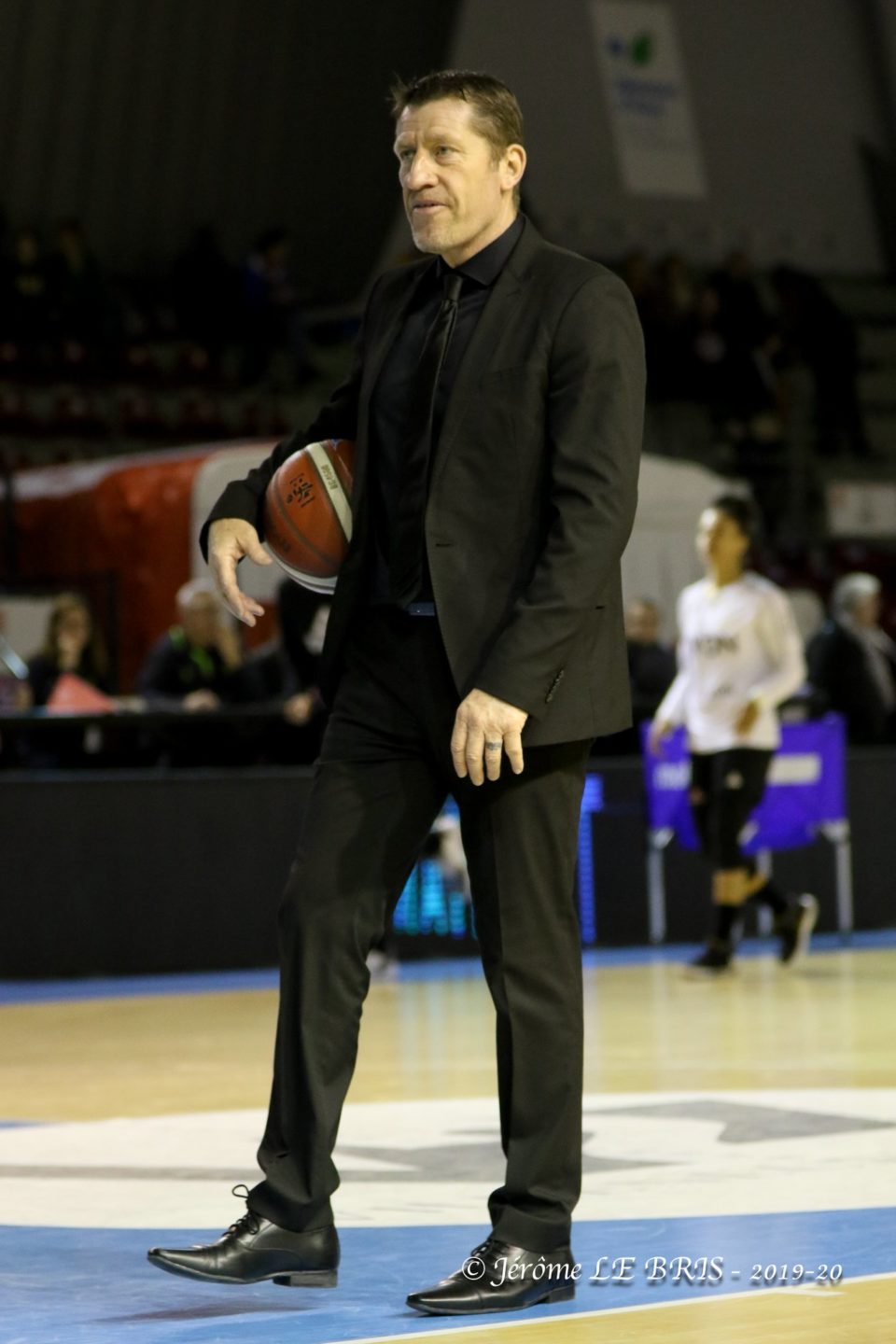 NF1 : Guy PRAT est le nouveau coach de Villeurbanne, qui change également de président