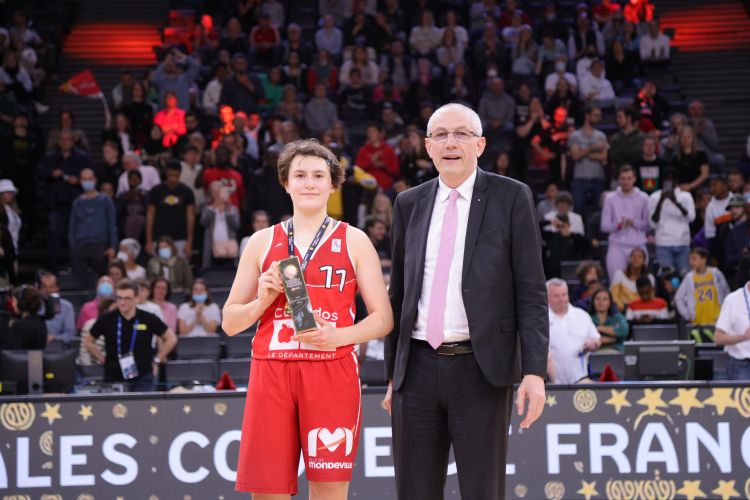 LFB : La MVP de la finale de la coupe de France U18 sera Tarbaise la saison prochaine
