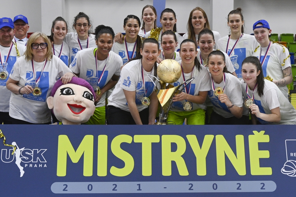 Rep. Tchèque : Trois matches, face au Zabiny Brno, ont suffi à l’U. S. K. Prague pour s’offrir un nouveau titre de championne