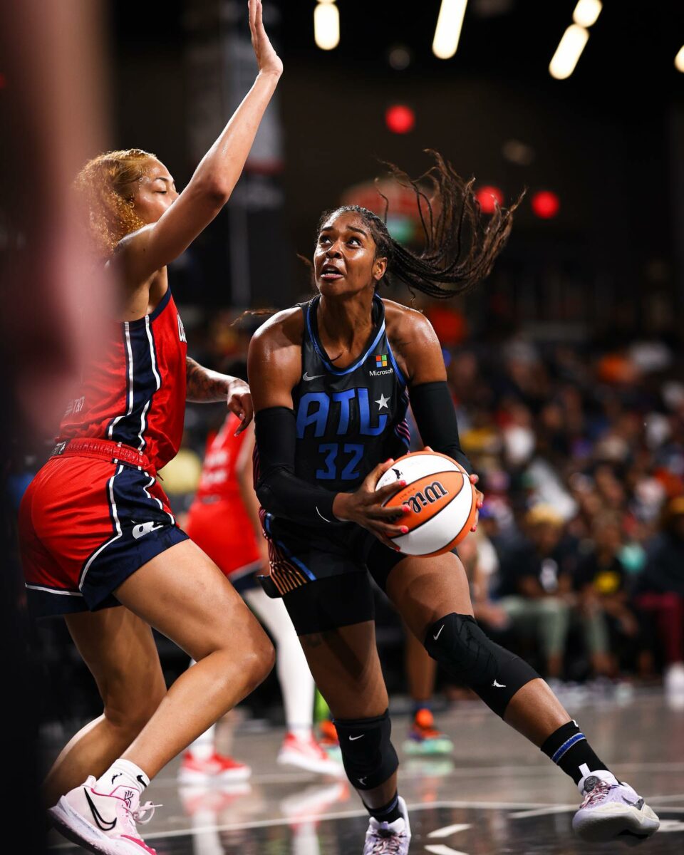 Italie : Cheyenne PARKER rejoint Bologne