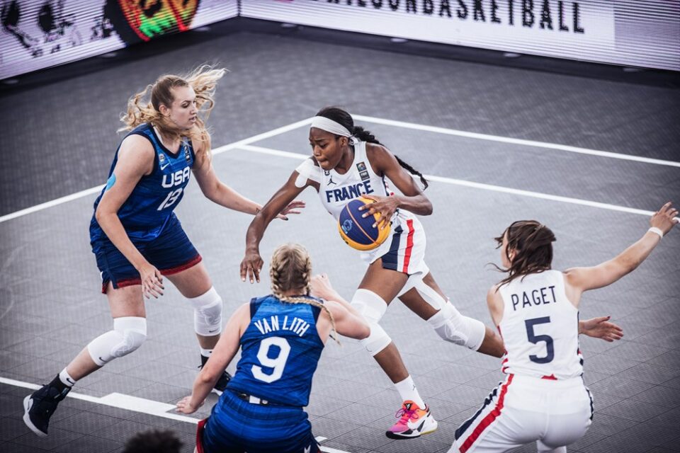 Mondial 3×3 2022 : Battues par Team USA après prolongation, les Bleues devront passer par les 8èmes de finale