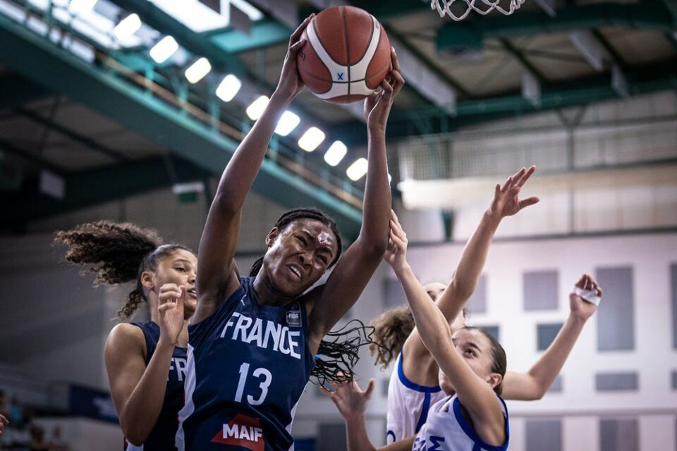 Euro U16 2022 : Les Françaises ouvrent leur tournoi par une belle victoire face aux Grecques