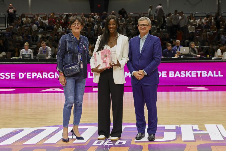 Johanne GOMIS mise à l’honneur par la FFBB