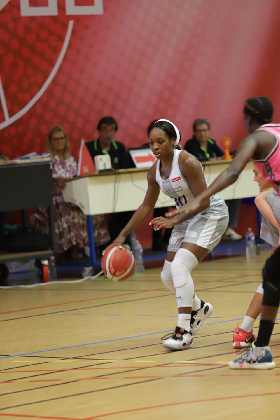 Ligue 2 : Fin de saison pour Victoria MAJEKODUNMI