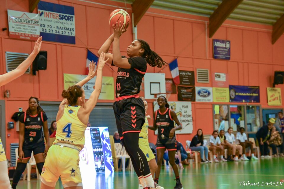 NF1 : Nice et Voiron enchaînent et se partagent la tête du classement