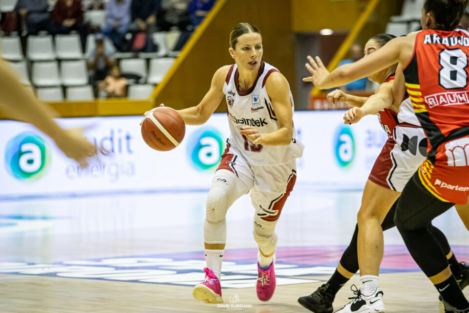 Espagne : Sandra YGUERAVIDE (Guernica) absente pour une durée indéterminée