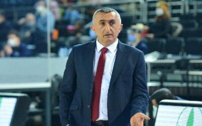 Turquie : Ayhan AVCI remercié par Besiktas et remplacé par un autre coach bien connu du public stambouliote