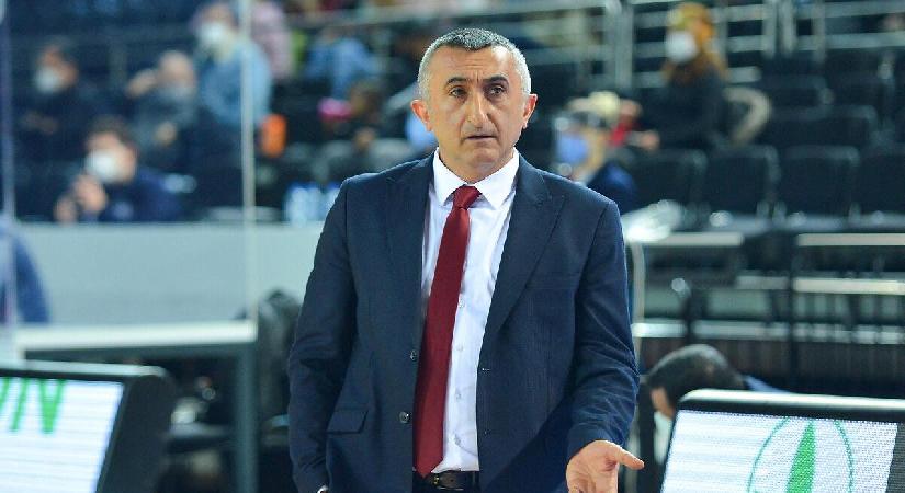 Turquie : Ayhan AVCI remercié par Besiktas et remplacé par un autre coach bien connu du public stambouliote