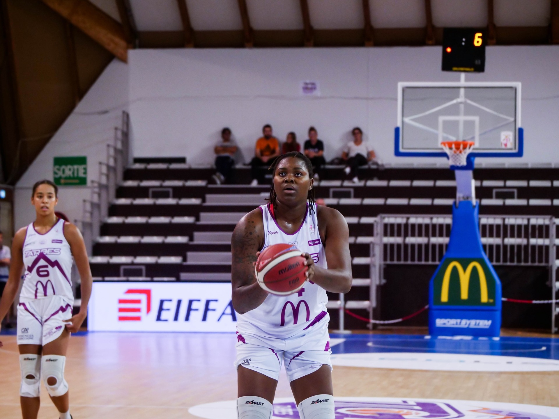 Coupe de France : Quatre équipes de LFB entrent en piste ce soir !
