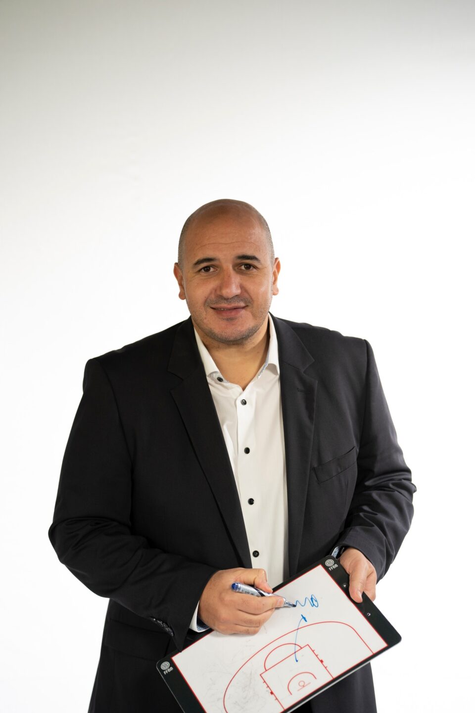 Euro 2023 : Rachid MEZIANE sera le sélectionneur de la Belgique dès la prochaine fenêtre de qualifications