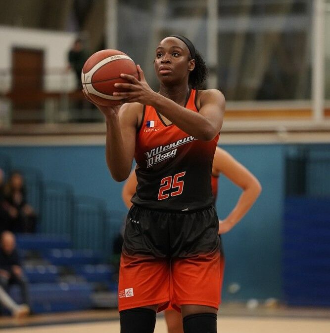 LFB : Villeneuve d&rsquo;Ascq bat La Roche-Vendée pour la troisième fois de la saison et reprend la tête du classement !