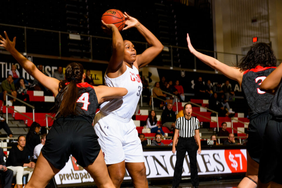 Turquie : Blessée, Jazmine DAVIS doit mettre un terme à sa saison, une autre Américaine la remplace à Bursa