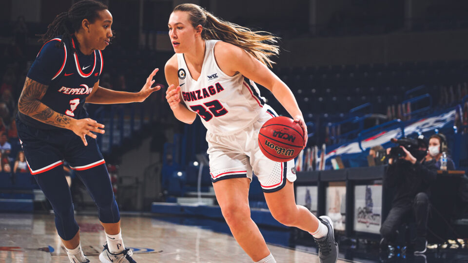 Ligue 2 : Mailis POKK a quitté Reims, une jeune Américaine la remplace