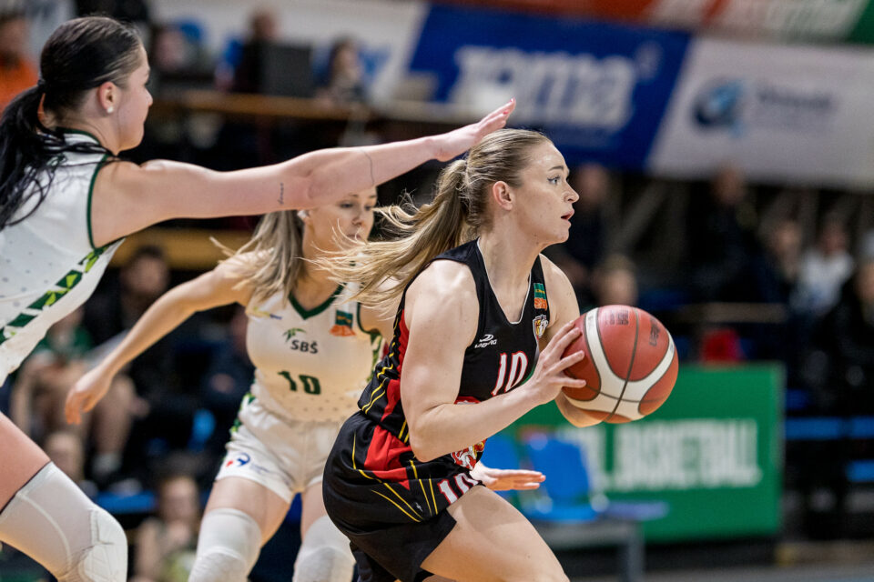 Rep. Tchèque : Hradec Kralové, à l’extérieur, domine le K.P. Brno qui, de plus, perd Katarina TREHUB sur blessure