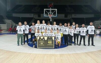 Turquie : L’équipe de Cankaya a rendu un bel hommage sur le terrain à sa joueuse disparue, Fenerbahçe et le C. B. K. Mersin continuent d’avancer