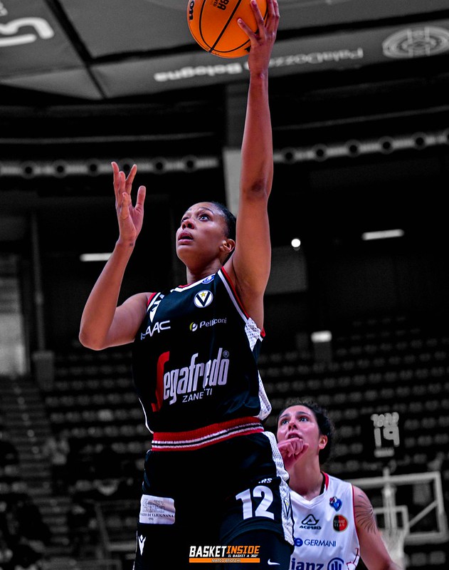 Italie : Bologne prend une sérieuse option pour la finale tandis que Moncalieri fait un pas vers le maintien