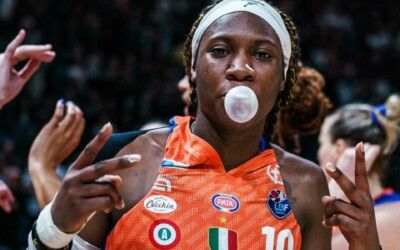 Italie : Rhyne HOWARD fête son anniversaire en permettant à Schio de s&rsquo;approcher du titre