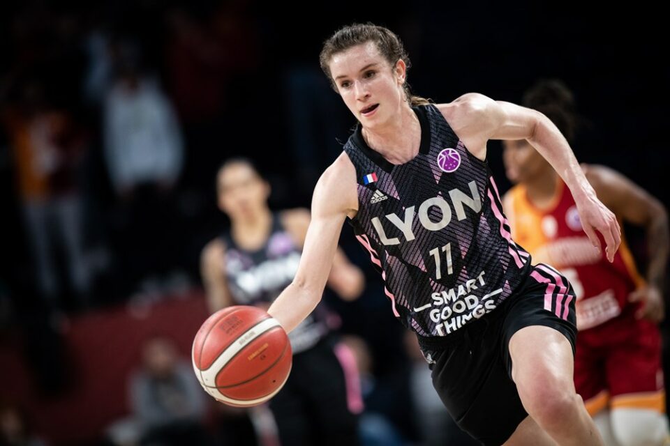 LFB : Angers recrute une championne de France en tant que pigiste médicale