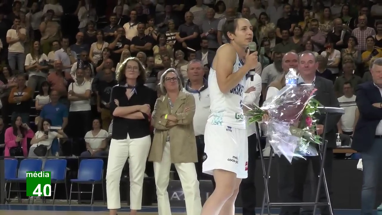 LFB : Les adieux de Céline DUMERC au public landais en vidéo