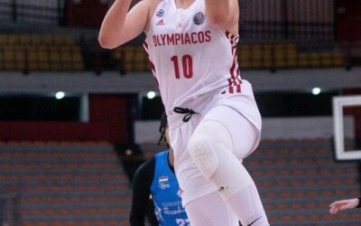 Megan GUSTAFSON naturalisée Espagnole !