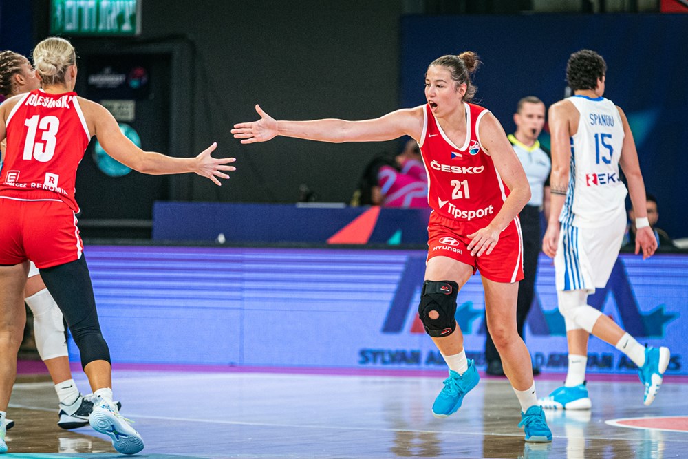 Euro 2023 : Les Tchèques viennent à bout des Grecques après une longue bataille d’usure