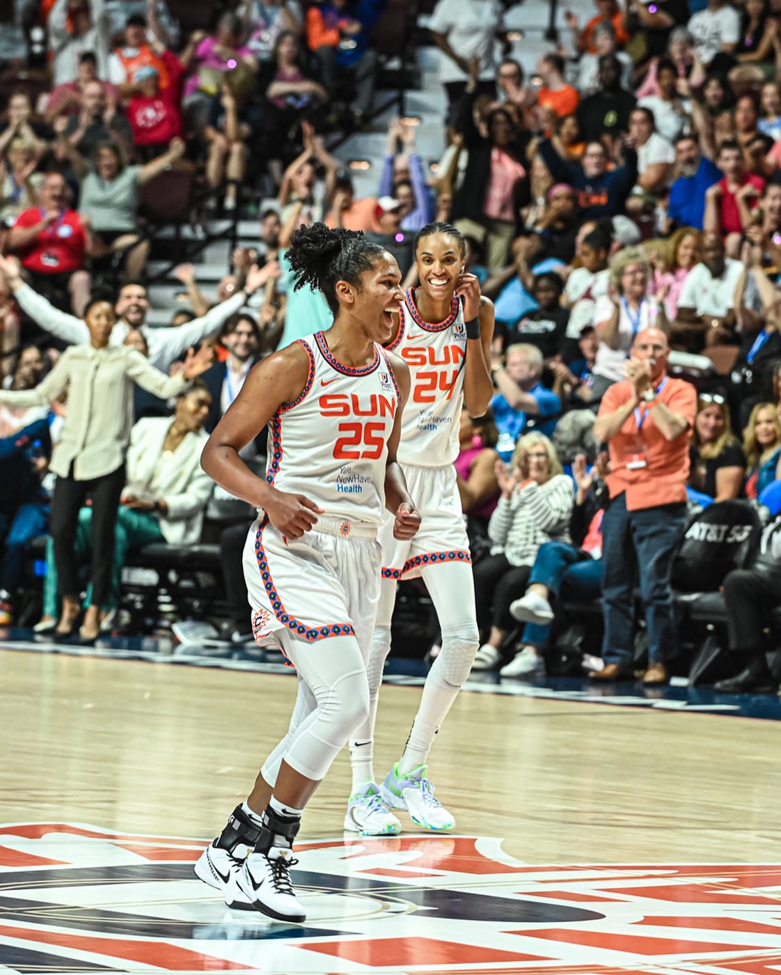 WNBA : New-York échoue face à Dallas qui gagne deux places, Connecticut en demi-ton.