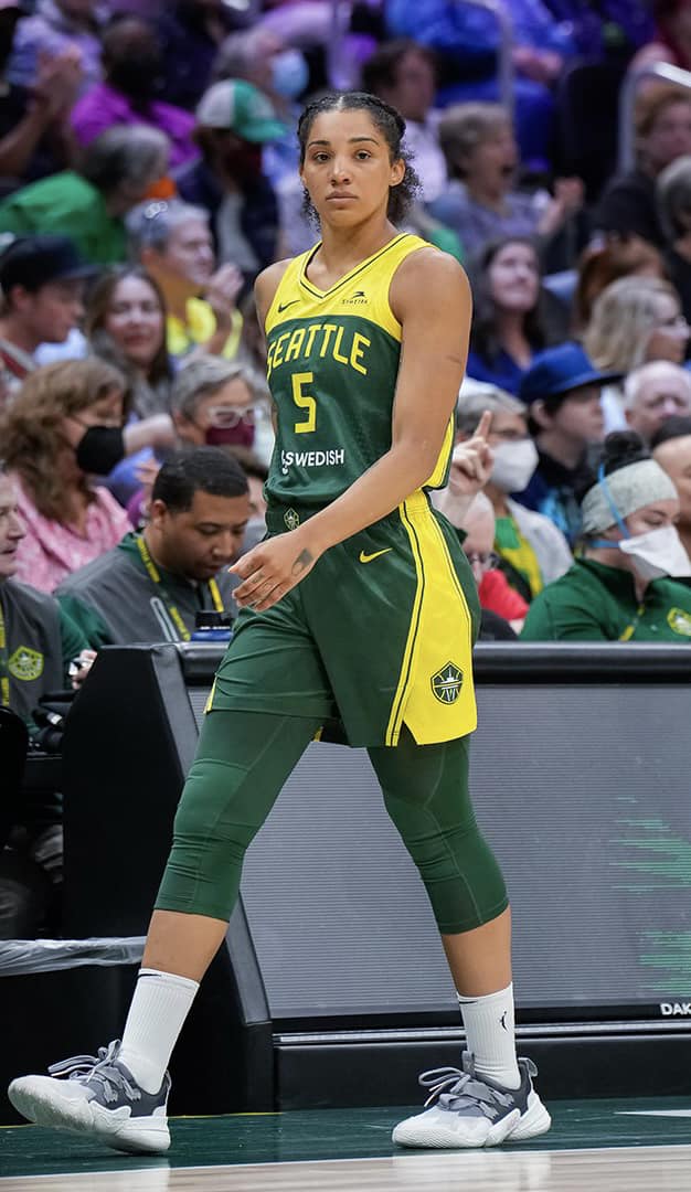 WNBA : Gabby WILLIAMS à Seattle, New York prend la seconde place tandis que Phoenix et Seattle sont dans le dur