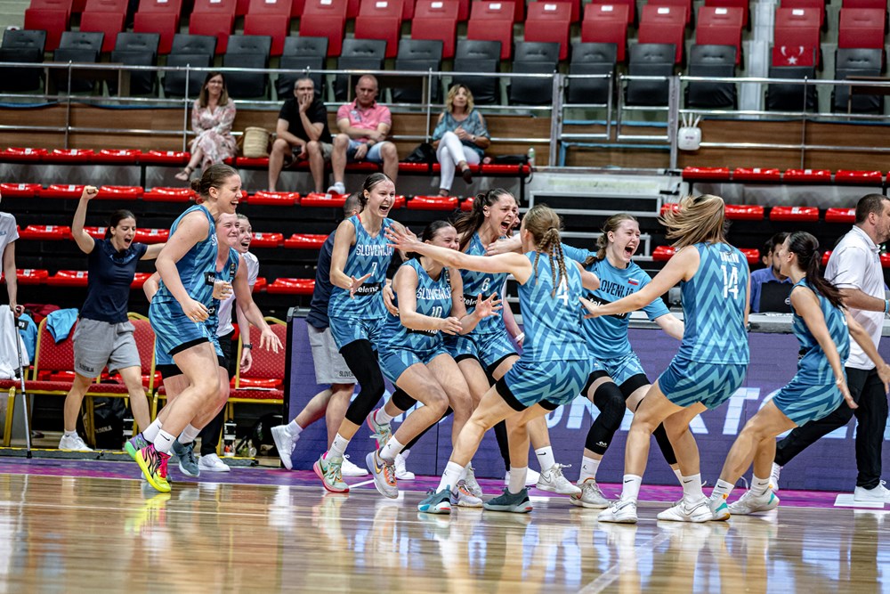 Euro U18 2023 – demi-finales : La Slovénie et la France s’affronteront en finale suite à leurs victoires incontestables.