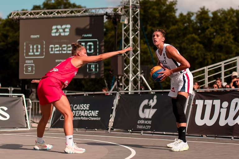 Women’s Series Bordeaux : La France en Quart de finale face à la Hongrie, les U24 éliminées tout comme les Etats-Unis.
