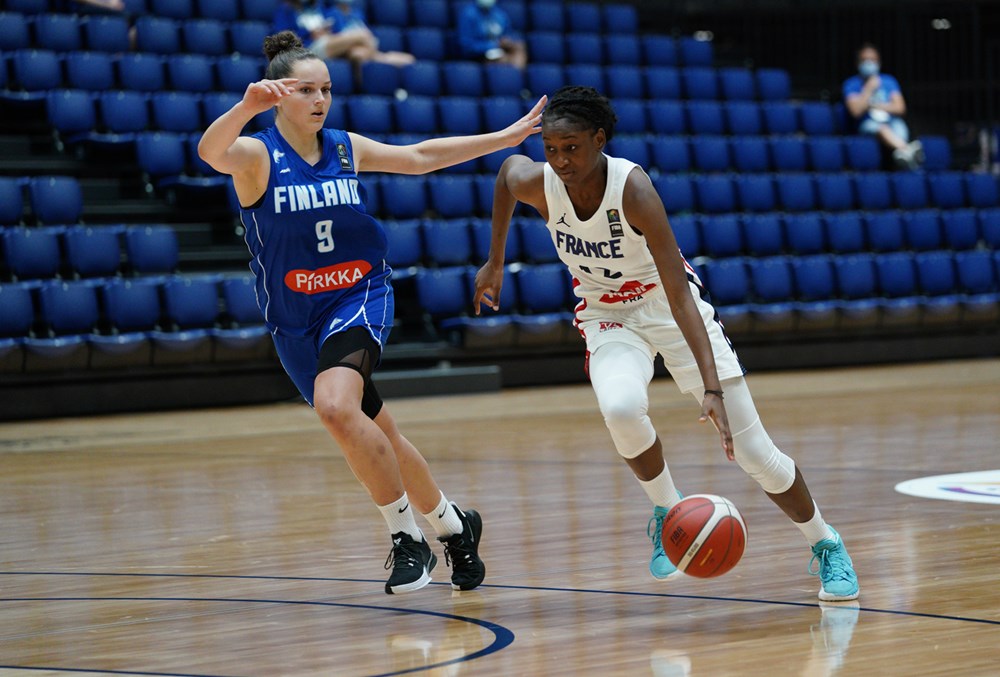 Ligue 2 : Nice continue de se renforcer