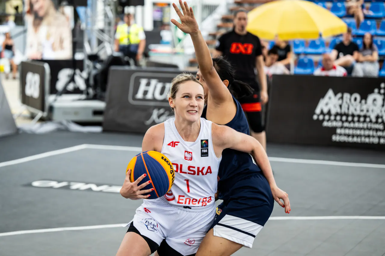 Mondial U18 3×3 2023 : La Pologne et la Mongolie ont dominé une première journée perturbée par la pluie