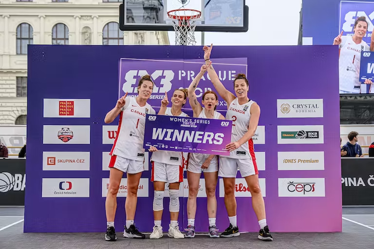 Women’s Series Prague : Le Canada domine la France en finale