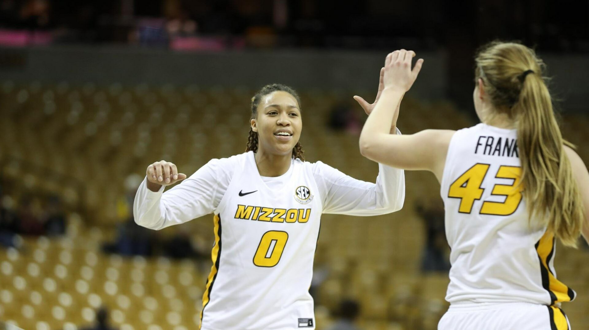 LFB : Deux Américaines quittent St Amand, deux autres les remplacent