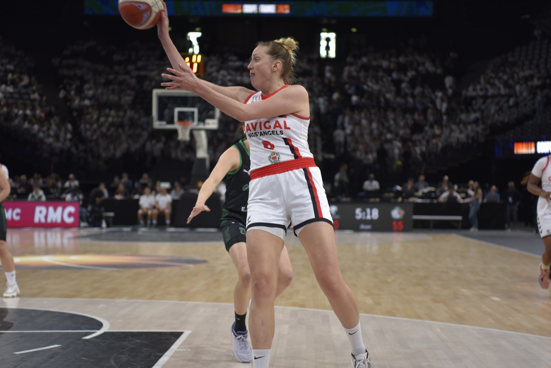 Ligue 2 : Julianne ANCHLING retrouve le chemin des parquets dans une équipe qu’elle connait bien