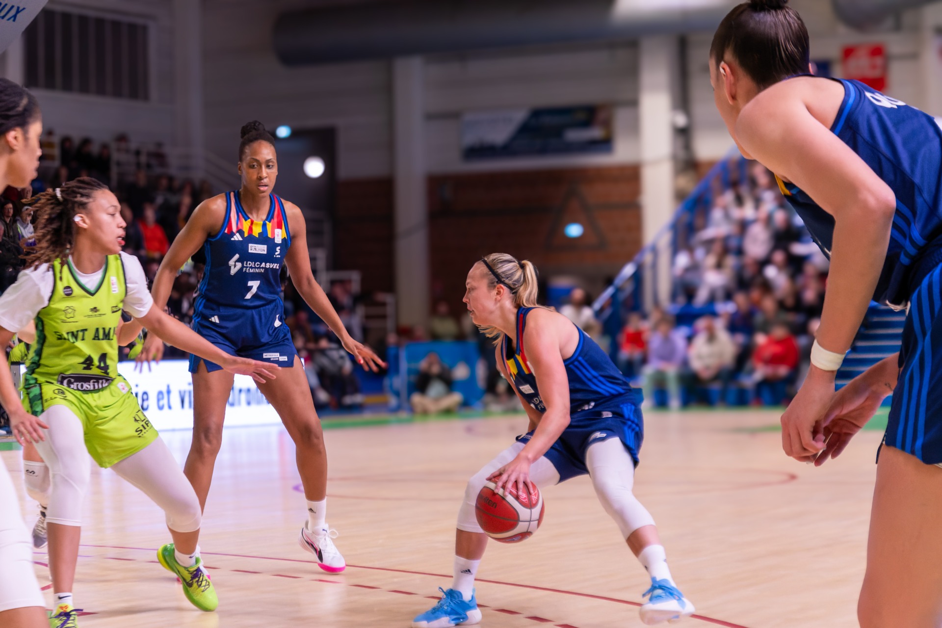 LFB : La Lyonnaise Julie ALLEMAND ne jouera plus cette saison