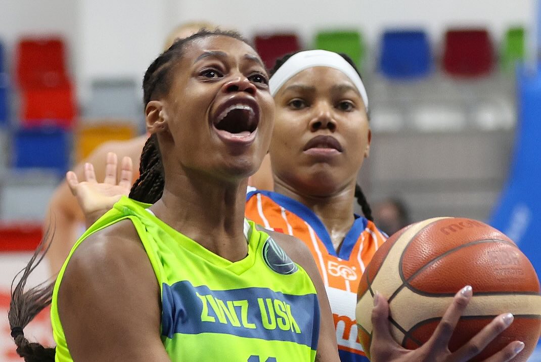 Rép. Tchèque : L’U.S.K. Prague et le Zabiny Brno filent en demi-finales, le K.P. Tany Brno et le Slavia Prague prenant une option, un partout pour le Playout