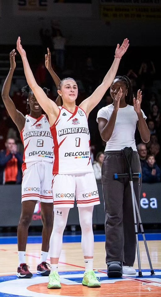 Ligue 2 : Reims en NF1, encore 2 incertitudes pour les playoffs