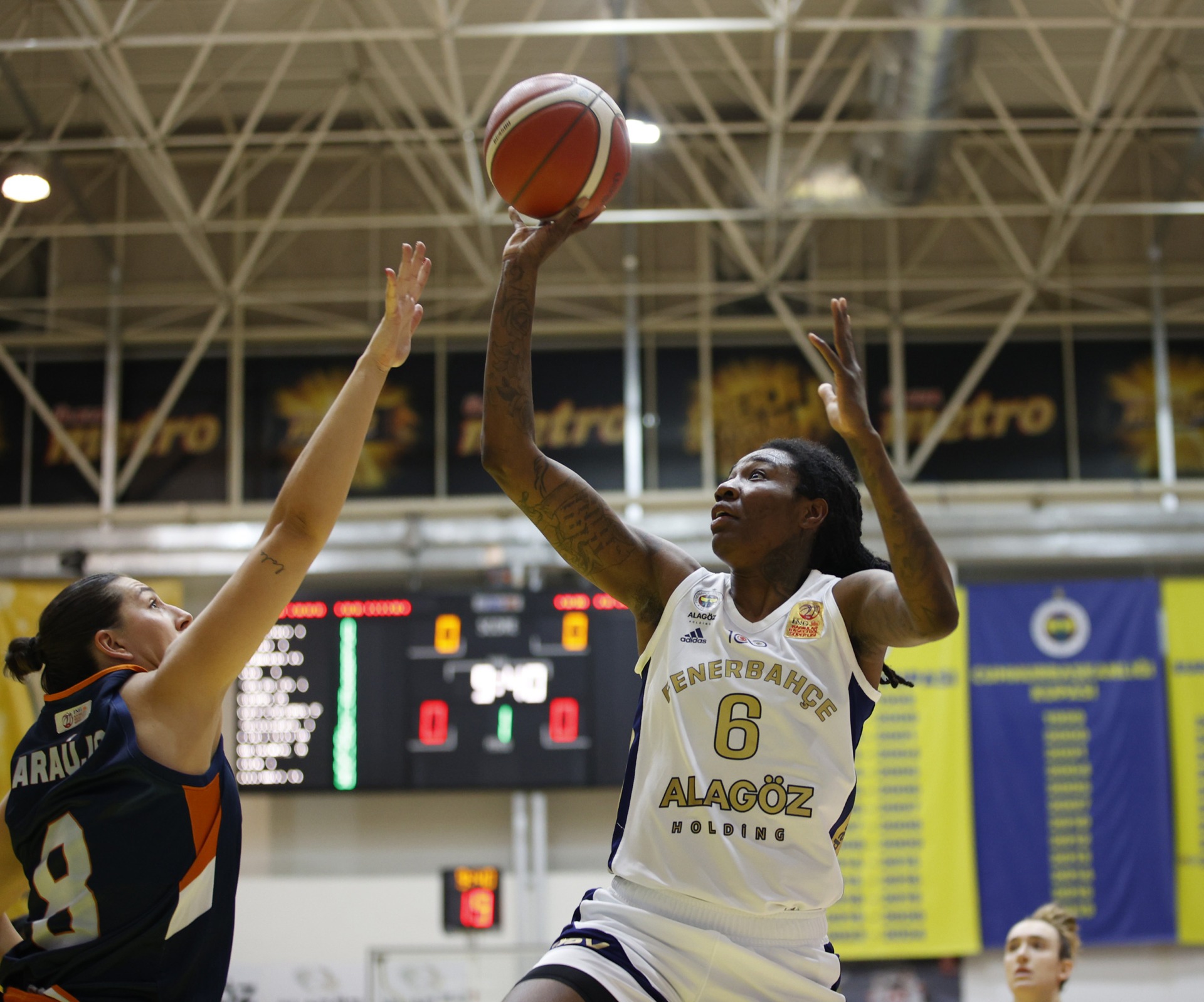 Turquie : Fenerbahçe démarre bien sa course vers un nouveau sacre