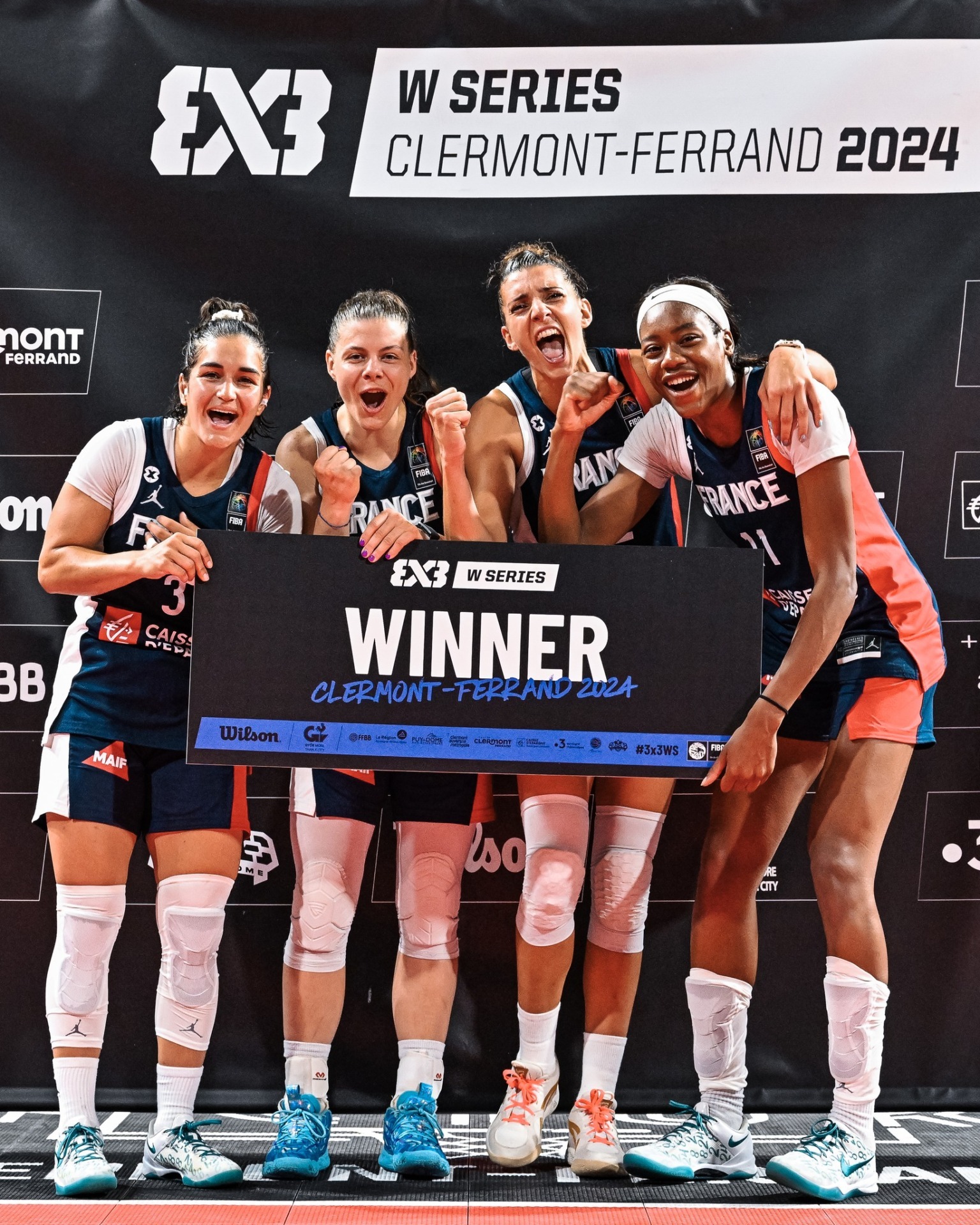 Women’s Series Clermont-Ferrand : Les Bleues s’imposent brillamment contre le Canada