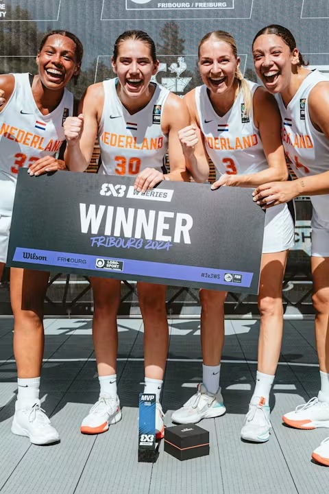 Women’s Series Fribourg : Les Pays-Bas en force, les équipes olympiques en deçà.