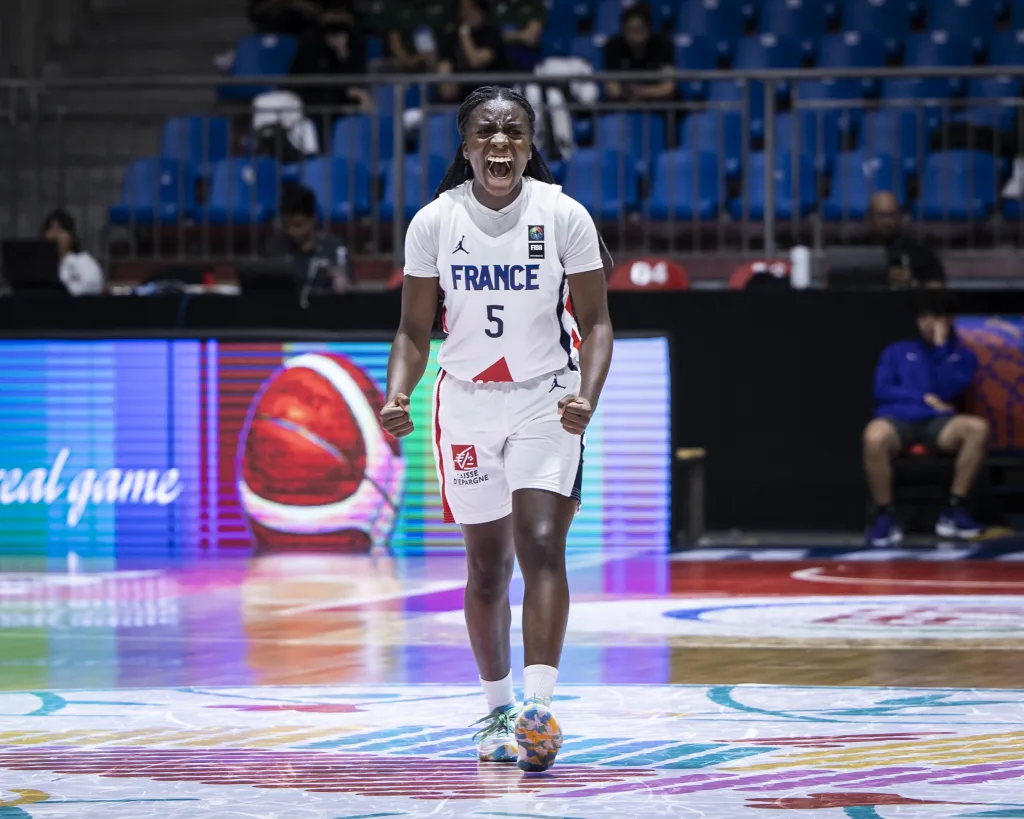 Mondial U17 2024 : La France jouera, mercredi, la 1ère place du Groupe D contre le Canada, les États-Unis et l’Italie en balade