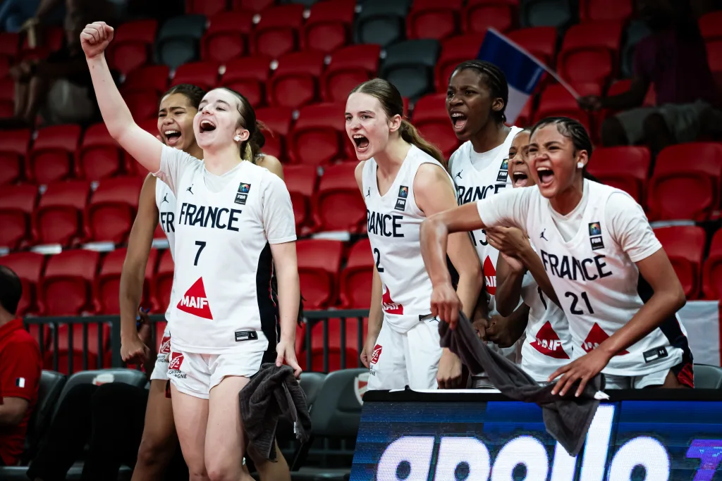 Euro U16 2024 : Les Bleuettes écrasent la Slovénie et passent facilement dans le dernier carré